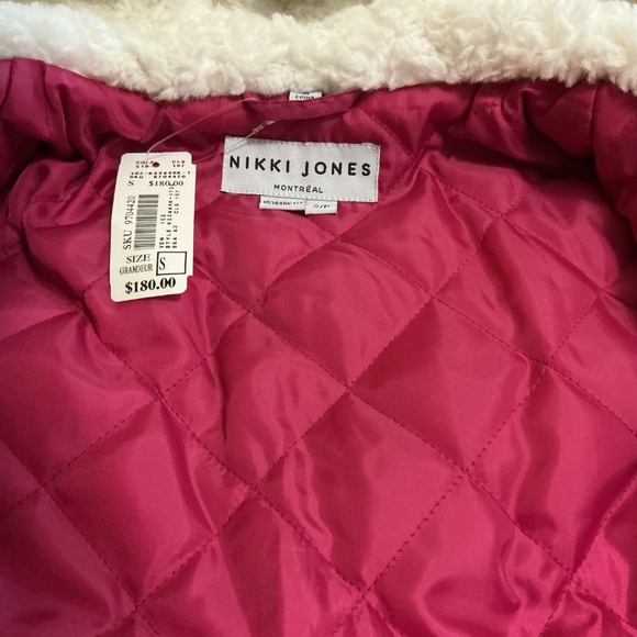 Nikki Jones faux fur hooded jacket - Picture 3 of 5
